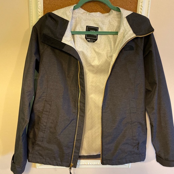 North Face Rain Jacket - Picture 4 of 7